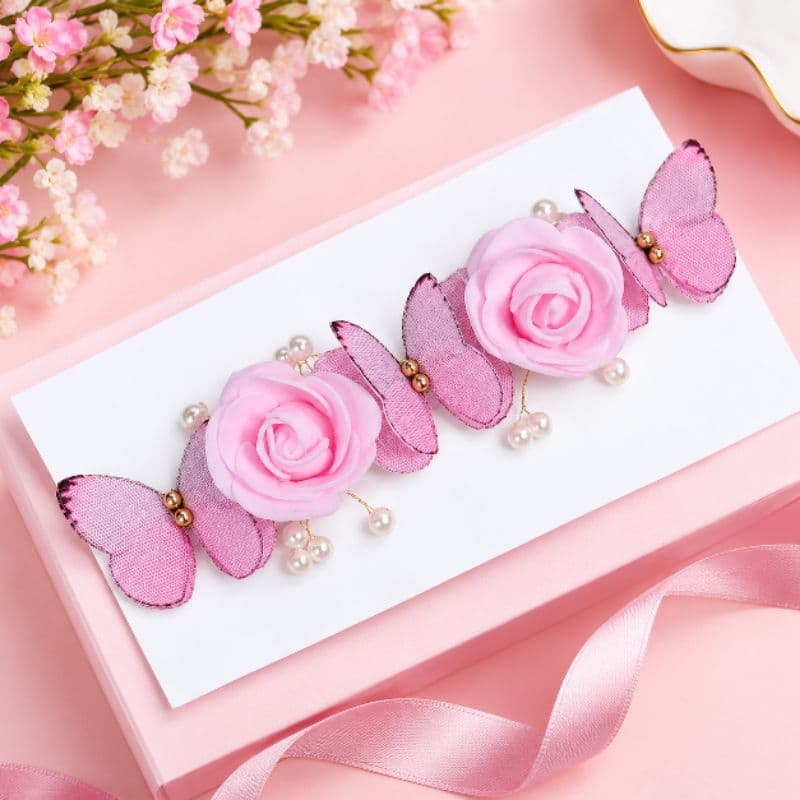 Faixa Slim Jardim Encantado com Rosas em EVA, Pérolas e Strass para Batizado, Festa, Ensaio e Casamento