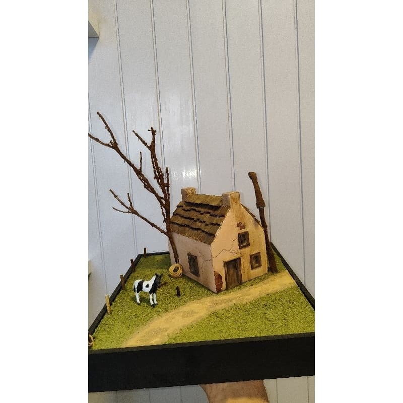 Diorama Miniatura Casa de Campo Rústica - Escala 1/32 Feito a mão