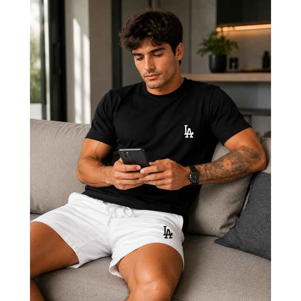 Kit Camiseta e Short Tactel Masculino L.A- Camiseta 100% Algodão- Envio Imediato