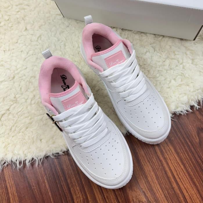 Tênis Feminino pra Escola Trabalho Passeios Branco Bege Tênis Casual Macio Sola Plataforma Antiderrapante