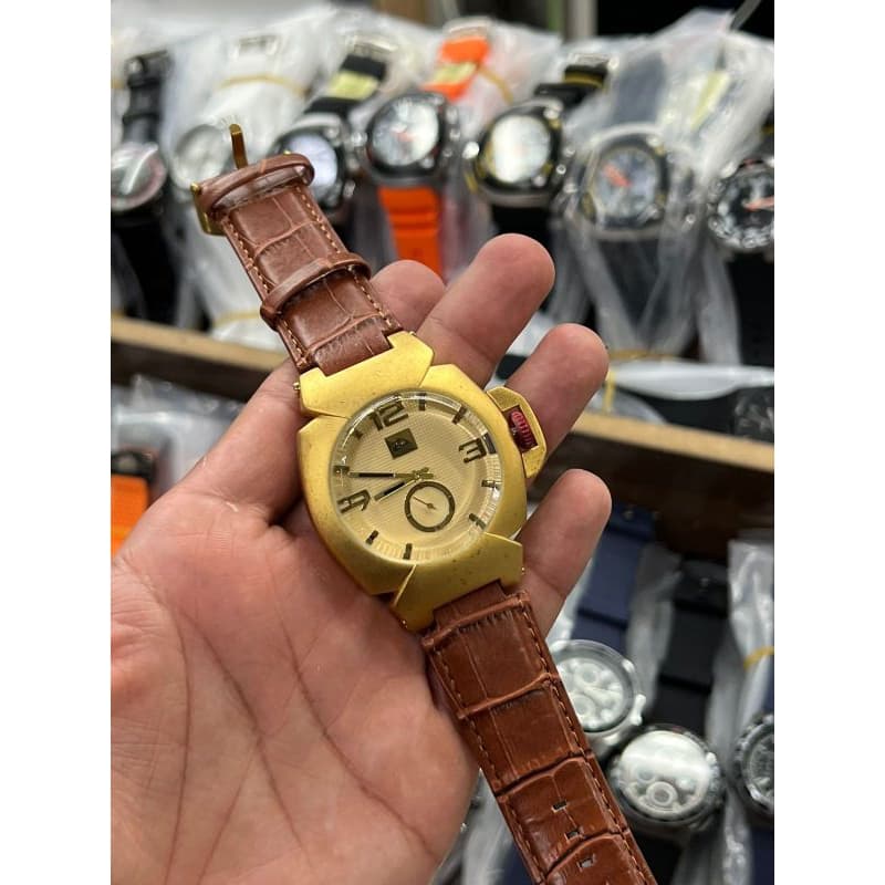 RELÓGIO MASCULINO ELEGANTE RESISTENTE A ÁGUA ÓTIMA QUALIDADE E DURABILIDADE