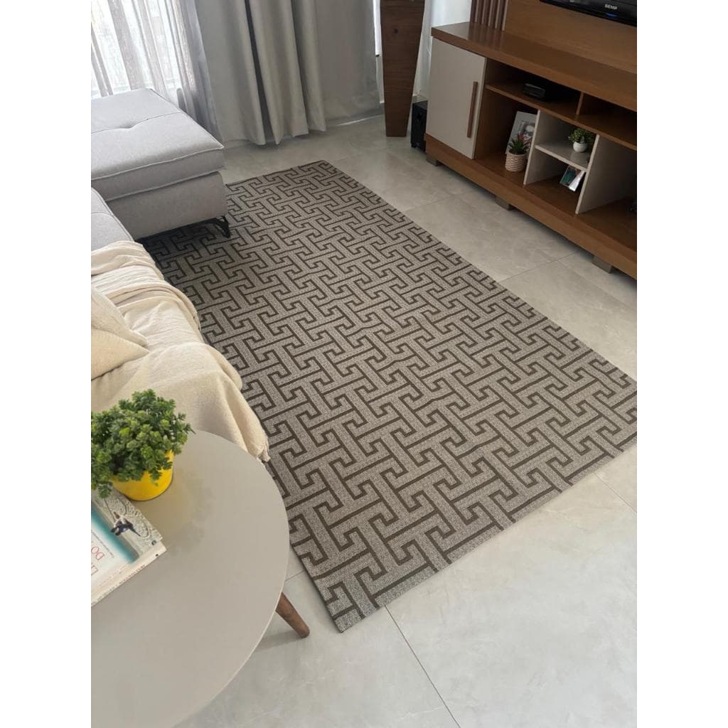 Tapete sala ou quarto, com antiderrapante firme e duro, Várias medidas e cores.