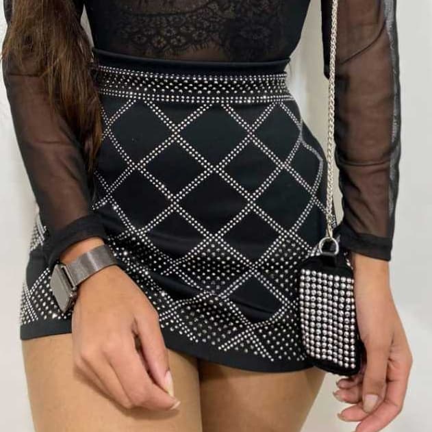 Saia Curta Justa Pedraria - Saia preta - Saia Pedraria
