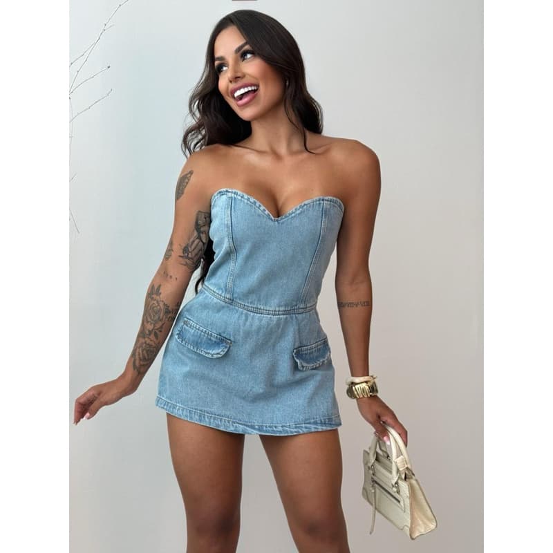 Macaquinho jeans curto