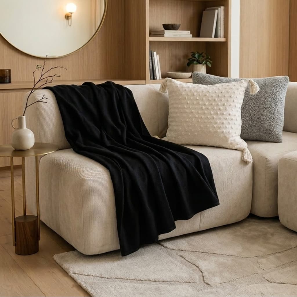 Manta para Sofá Confortável e Higiênica Manta para Poltrona e Cama Decorativa Preto Vários Tamanhos