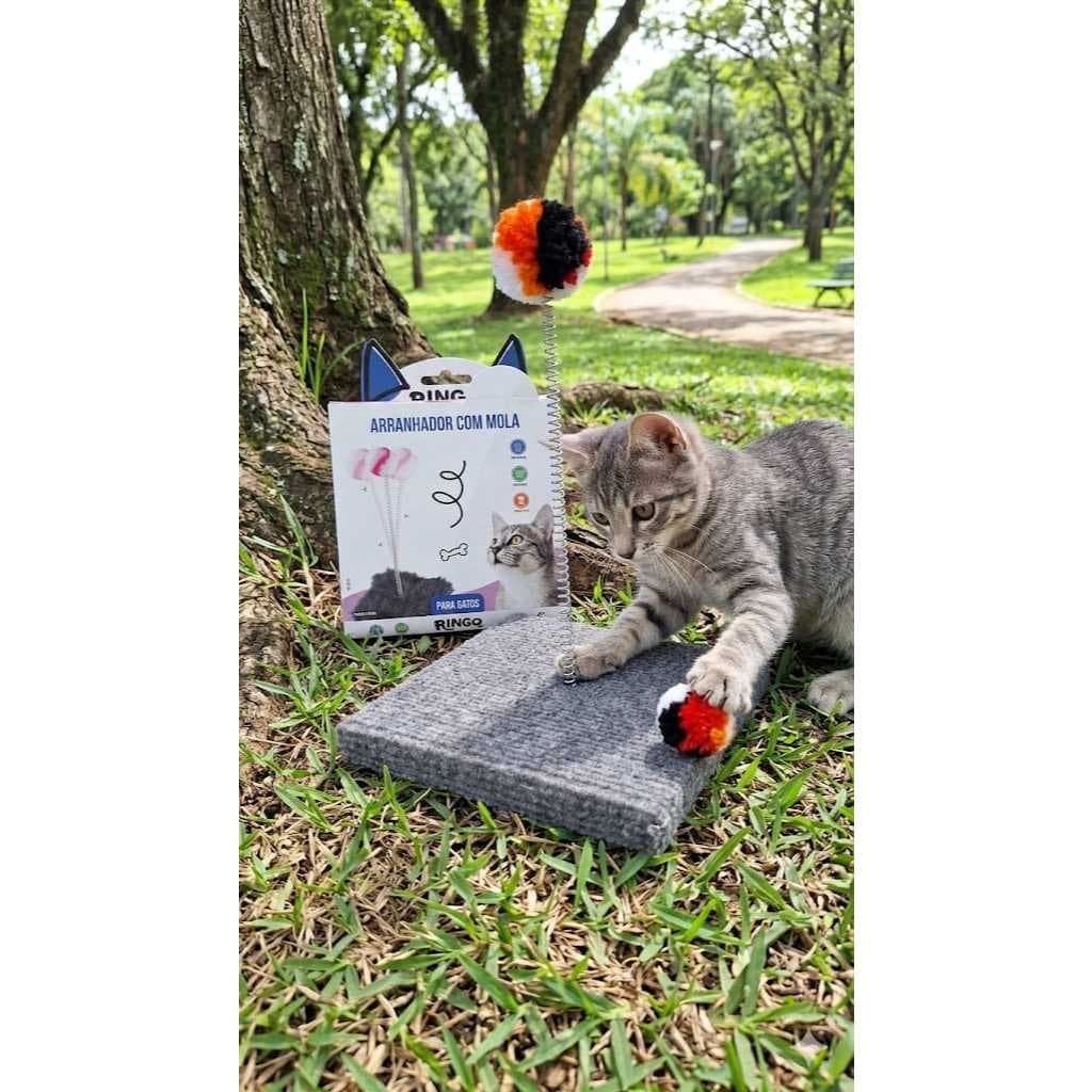 Arranhador Para Gatos Com Mola E Bolinha De Pelúcia Brinquedo Interativo Anti-Stress Ringo