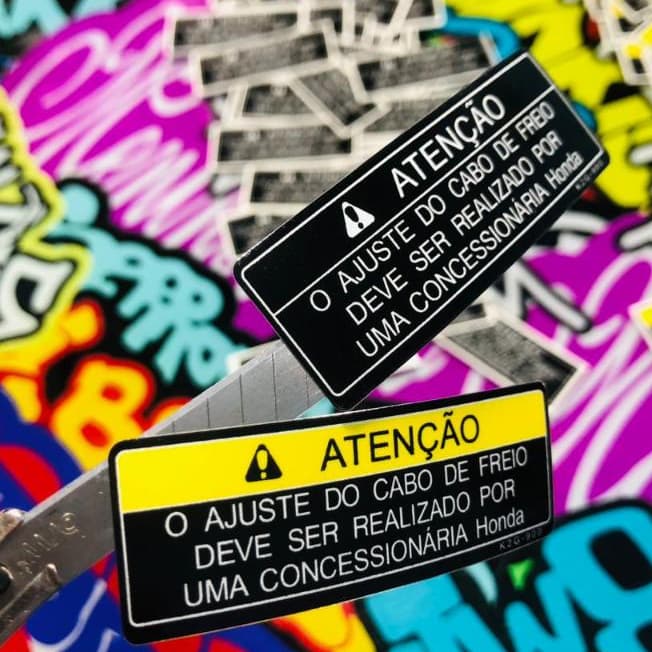 Advertência Tanque PERSONALIZADO PRETO HONDA 2025/2026 FAN Adesivo