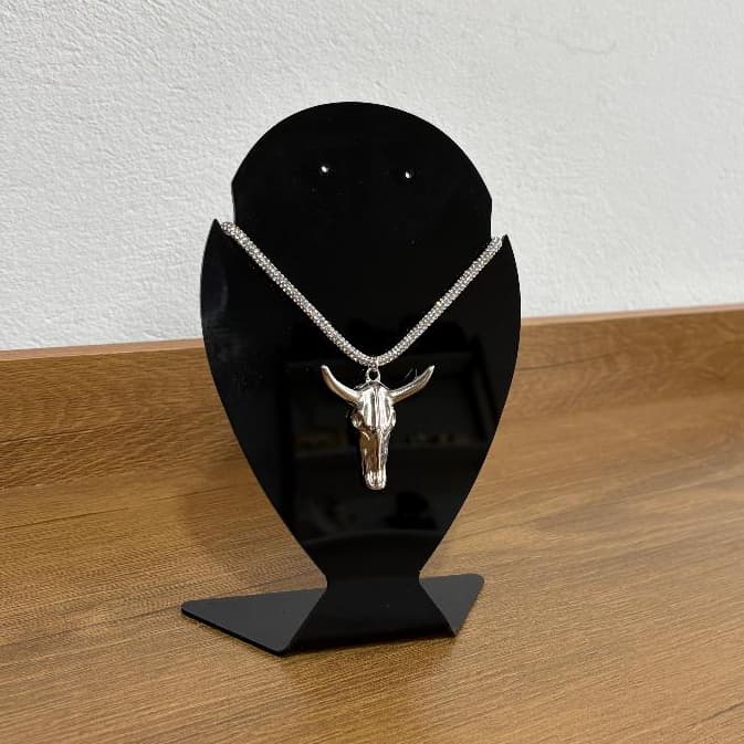 Choker mini zircônias pingente cabeça de boi  prata country rodeio