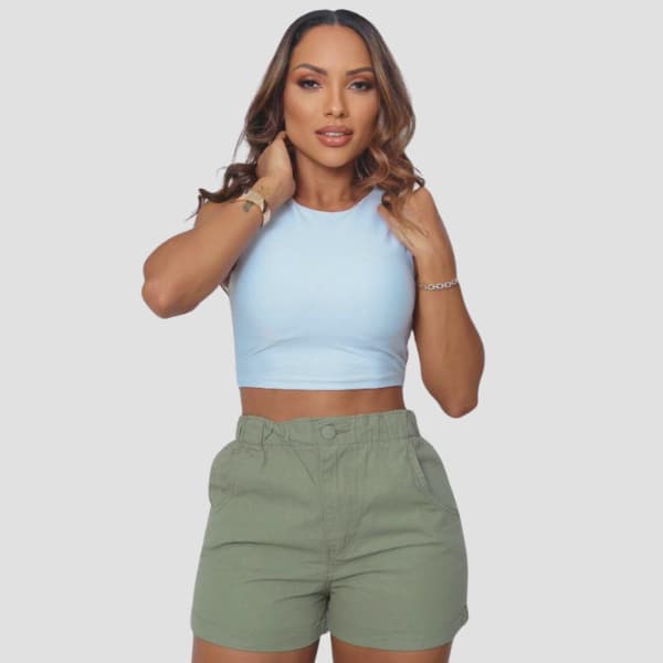 Short Jeans Feminino Cós Elástico Cintura Alta Barra Italiana Modelagem Confortavel Moderno Casual