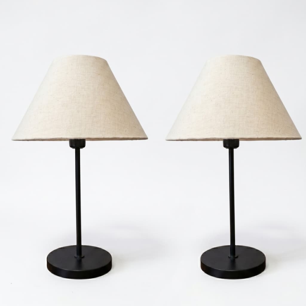 Kit Com 2 Abajures Luminárias De Mesa Cúpula Cônica Em Tecido Algodão Cru Base de Madeira Preto
