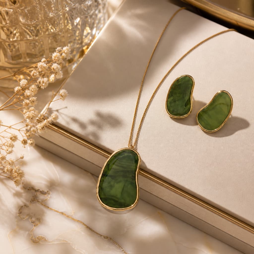Conjunto Colar + Brinco Verde Pedra Estilo Elegante Dourado Feminino