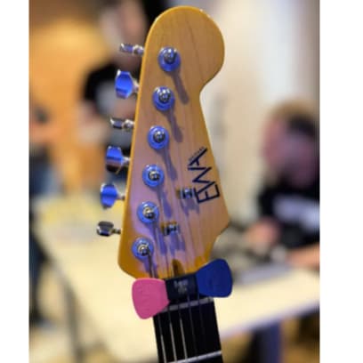 Porta Palhetas Bori para Cordas Violão Guitarra Não Desafina + 2 Palhetas