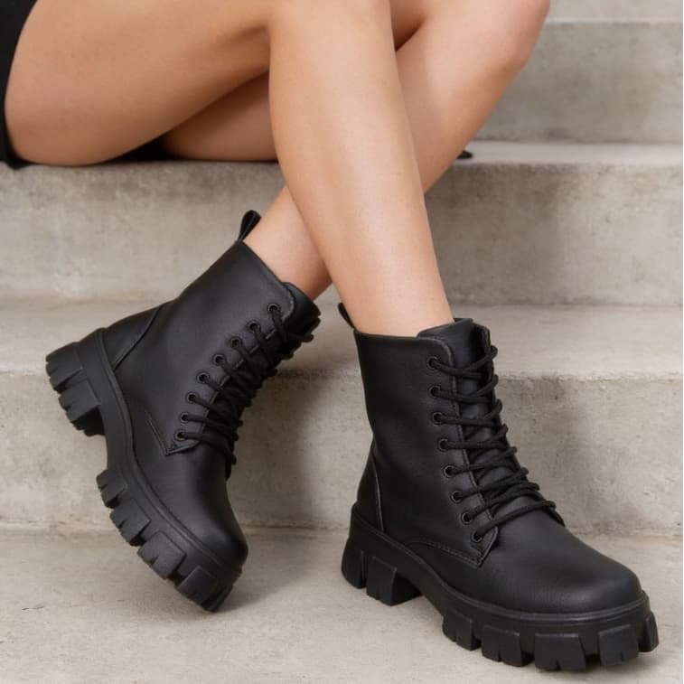 Bota Coturno Feminino Legítimo Tratorado Lateral Blogueira Estilosa Casual Dia a Dia