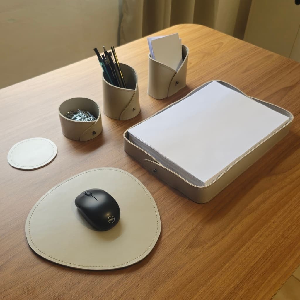 Kit Organizador Completo Couro Ecológico Decoração Bandeja, Mouse Pad, Porta Caneta, Recado, Clips, PortaCopo HomeOffice