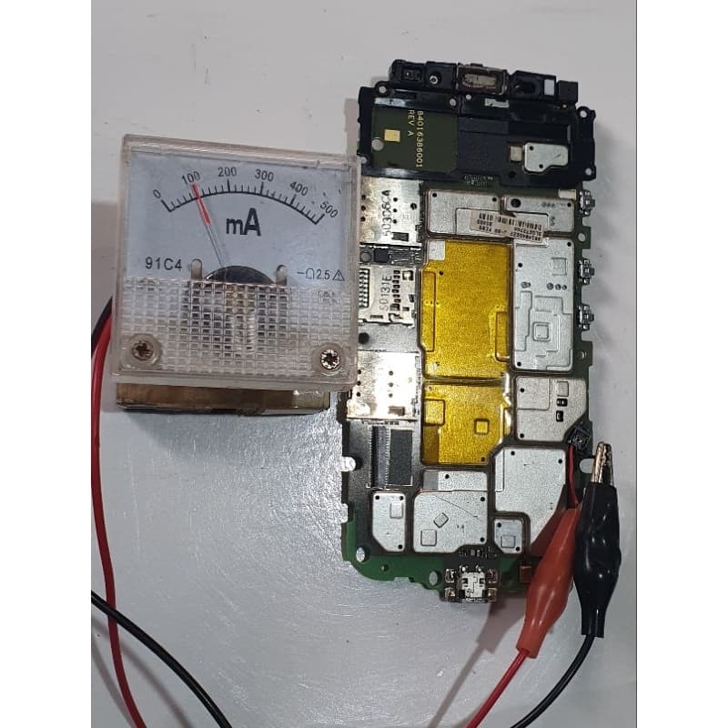 Placa mãe sucata Moto E2 para retirada de peças.