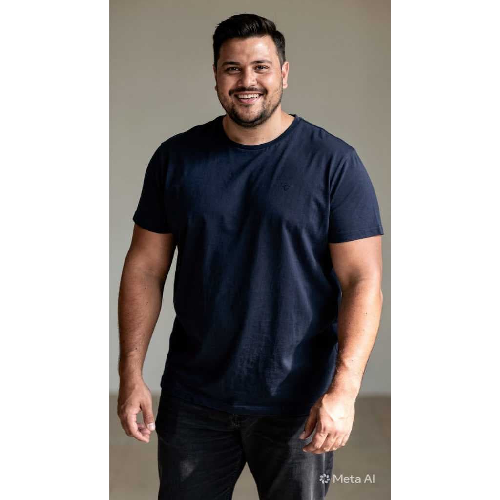 Camiseta PLUS SIZE masculina básica. Uso casual e esportivo. Curve