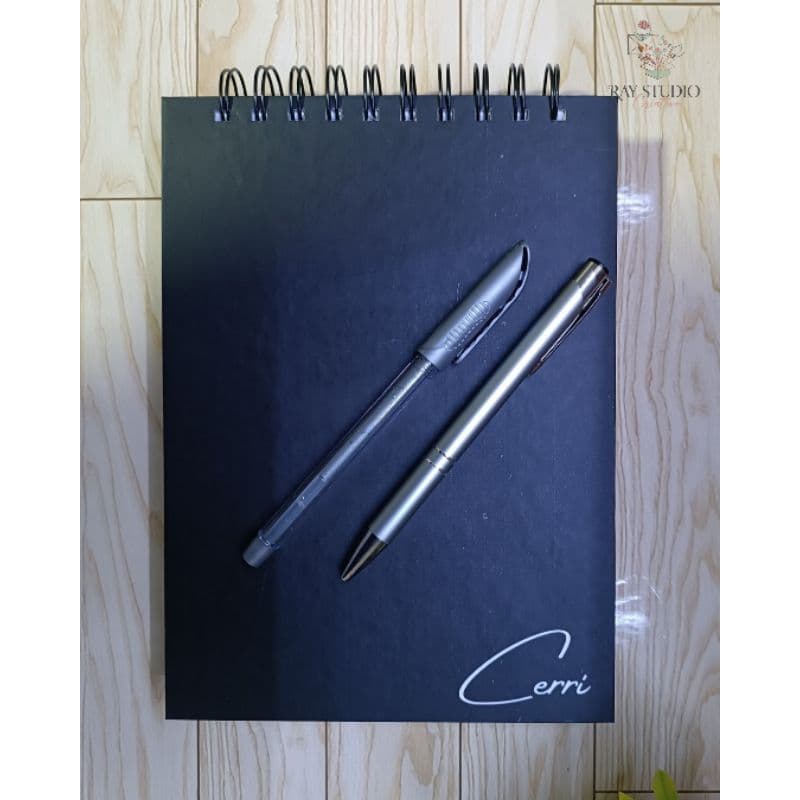 Bloco de Notas Executivo Personalizado Capa Dura - Caderno de Anotações Wire-o de Topo Minimalista Office Premium
