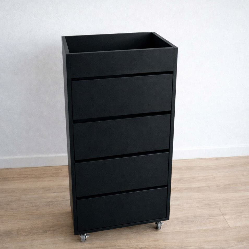 CARRINHO AUXILIAR PRETO - IDEAL PARA BARBEARIAS E SALÕES DE BELEZA