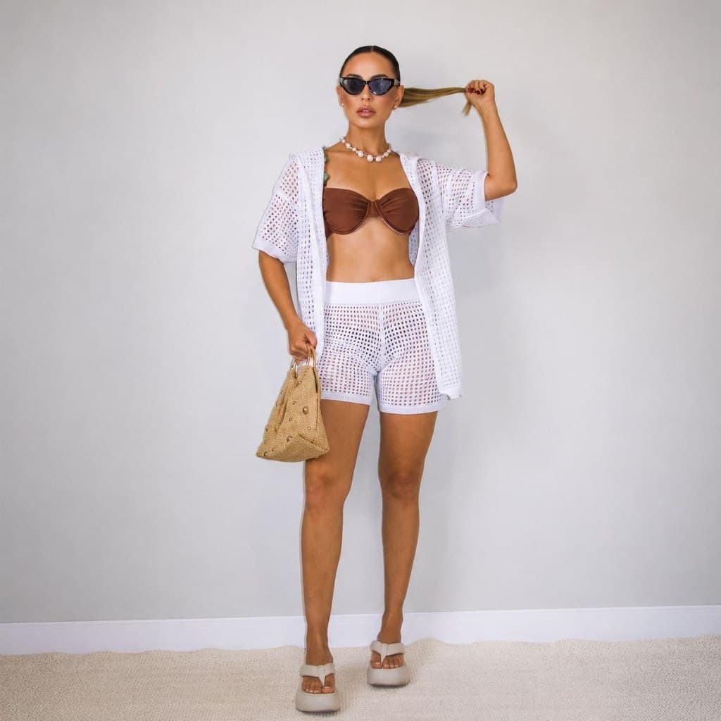 Conjunto  de Tricô Saída de Praia Feminino Shorts e Kimono Gola Polo