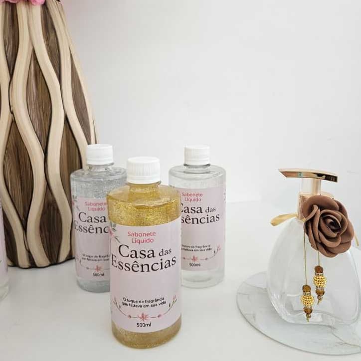 Sabonete Liquido Artesanal 500ml Transparente Perolado Glitter Fragrancias Cha Branco Bambu Trussardi