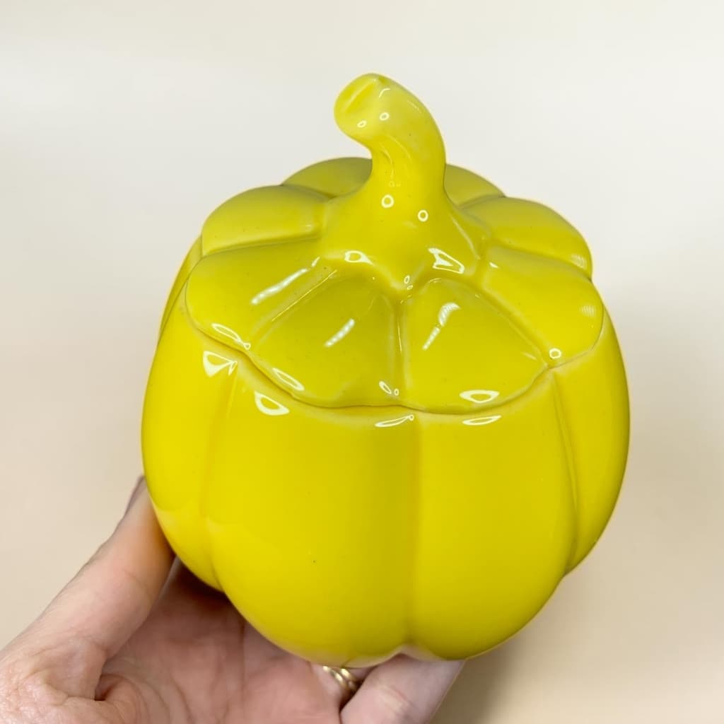 Açucareiro 300g Em Formato de Abóbora Amarelo Com Tampa Feito de Cerâmica