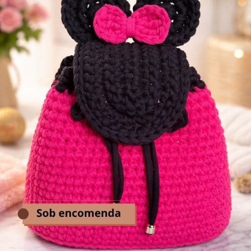Bolsa de Crochê Ratinha com Orelhinhas e Laço | Fio de Malha | Bolsa Feminina Artesanal