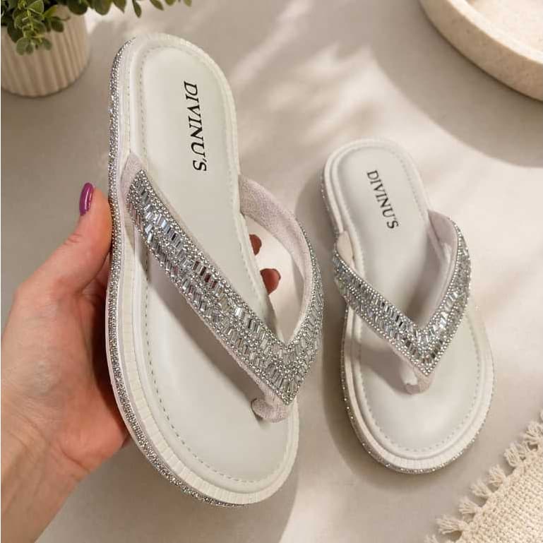 Sandália Feminina Chinelo Confortável Pedrarias Tiras Strass Luxo Brilho