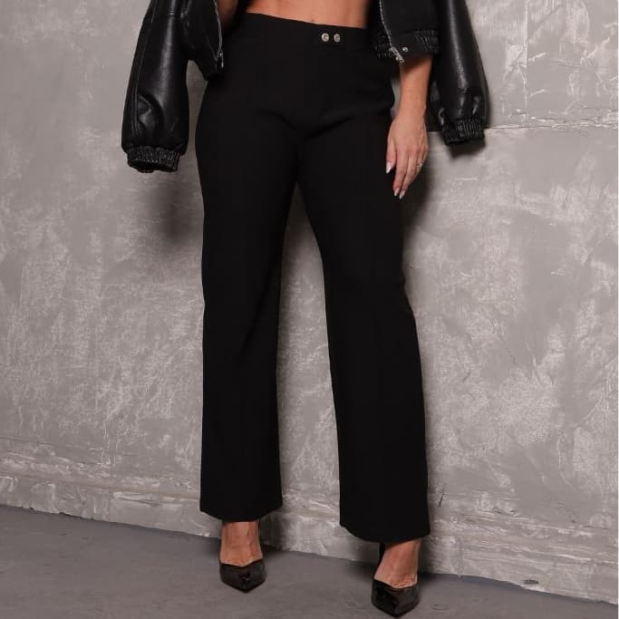 Calça Feminina Social Flare Facinelli Botões Strass Bolsos