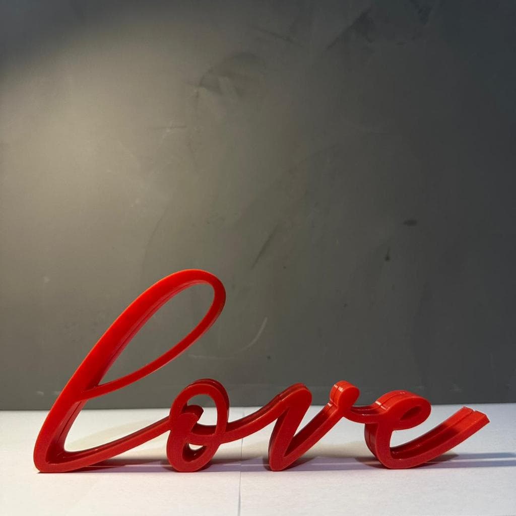 Letreiro LOVE Porta Fotos Decorativo Porta-Retrato Romântico Para Quarto Sala Escritório Casal Namorados Presente