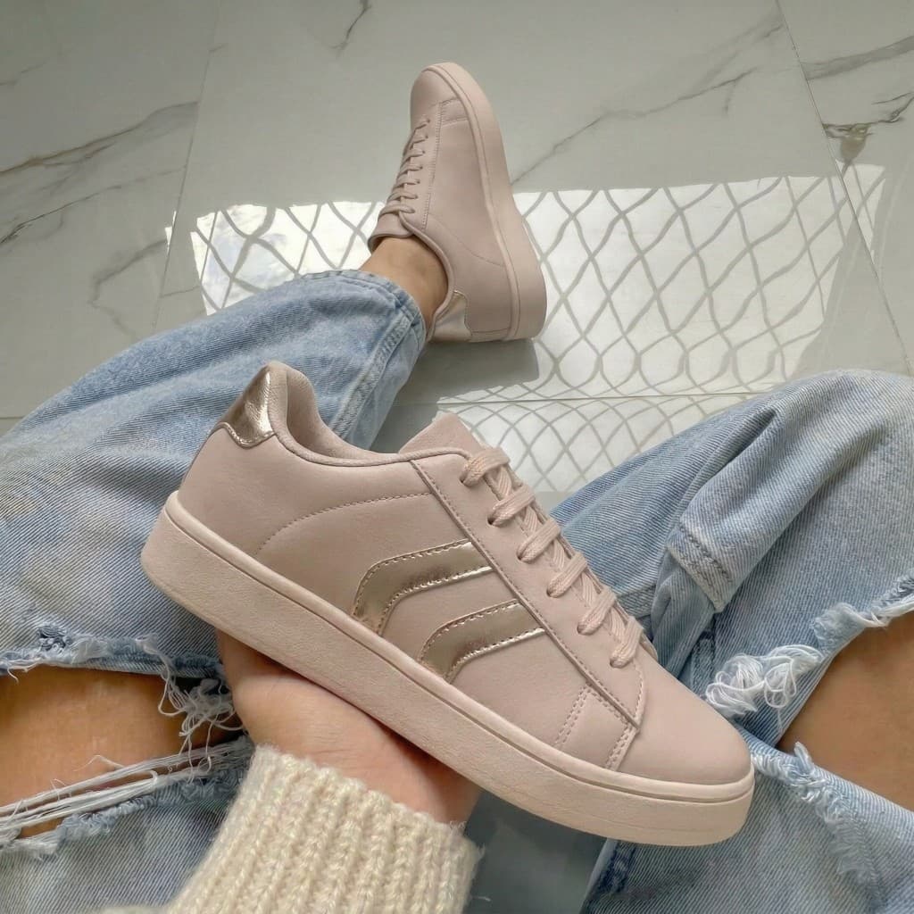 Tênis Feminino Casual Bege Ouro Conforto Estilo e Versatilidade Para o Seu Dia