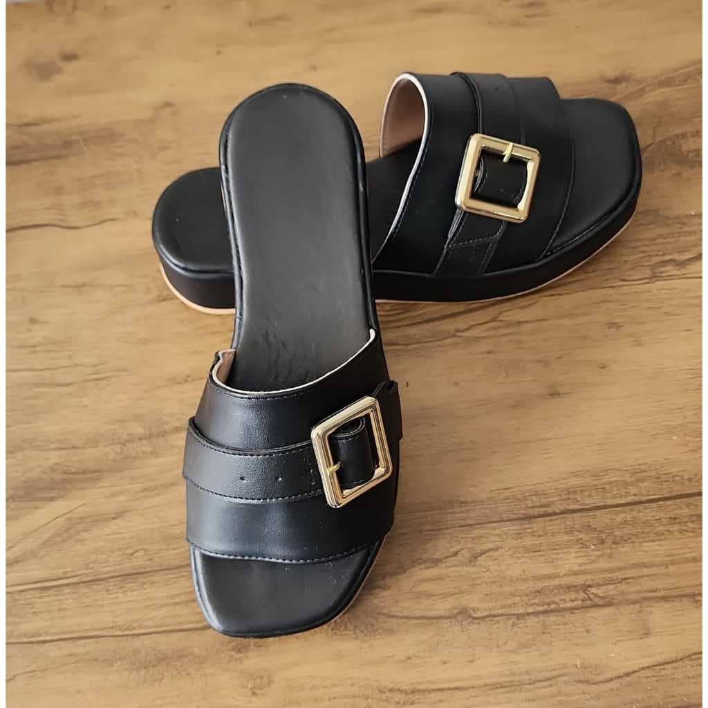 Sandália Feminina Chinelo Flat Fivela Moderna