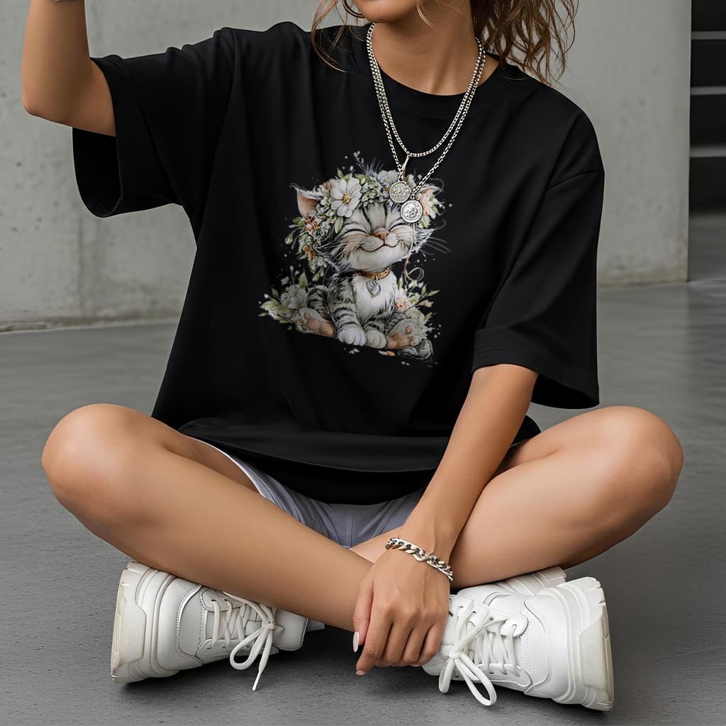 Camiseta Feminina Estampada Modelo: Gatinho Flores - Camisa Algodão Premium Moda Verão Especial