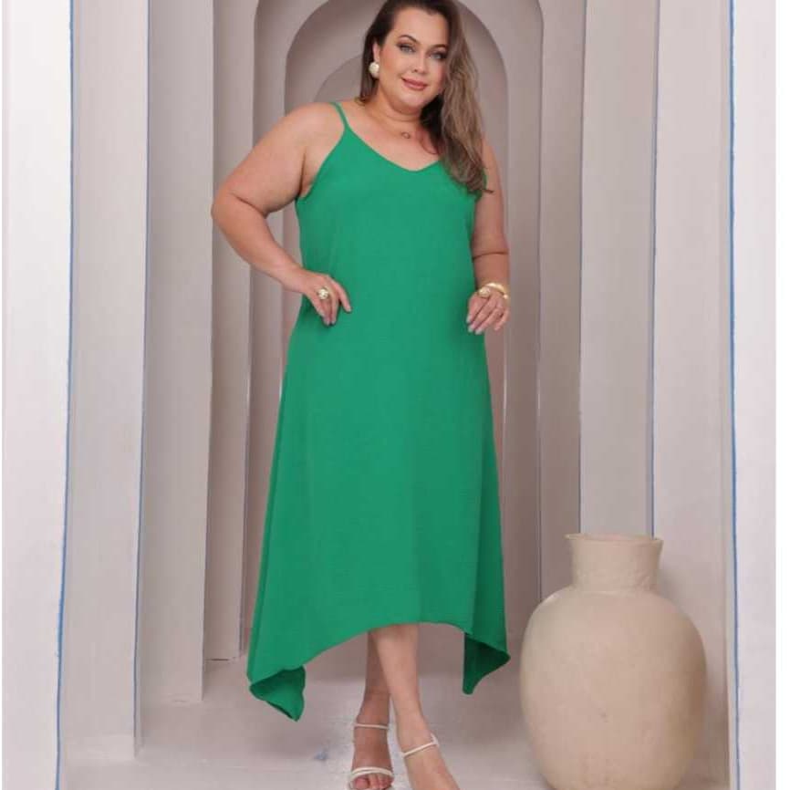 Vestido Plus Size Feminino Midi Regata Alcinha / Soltinho Duna  Premium Fresco para o Verão GG G1