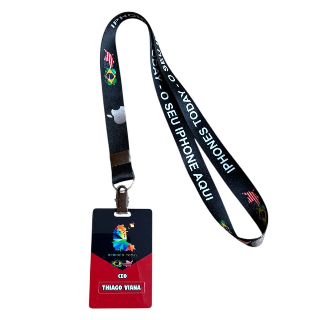 2 Crachás PVC (sem foto) + 2 Cordões Personalizados 20mm