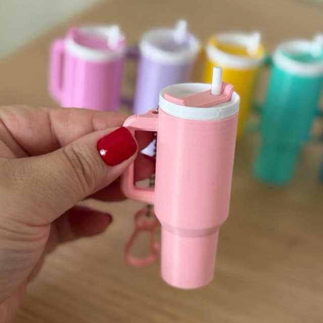 Chaveiro Mini Copo Térmico - Porta batom Porta trecos Chaveiro Enfeite de bolsa chaveiro
