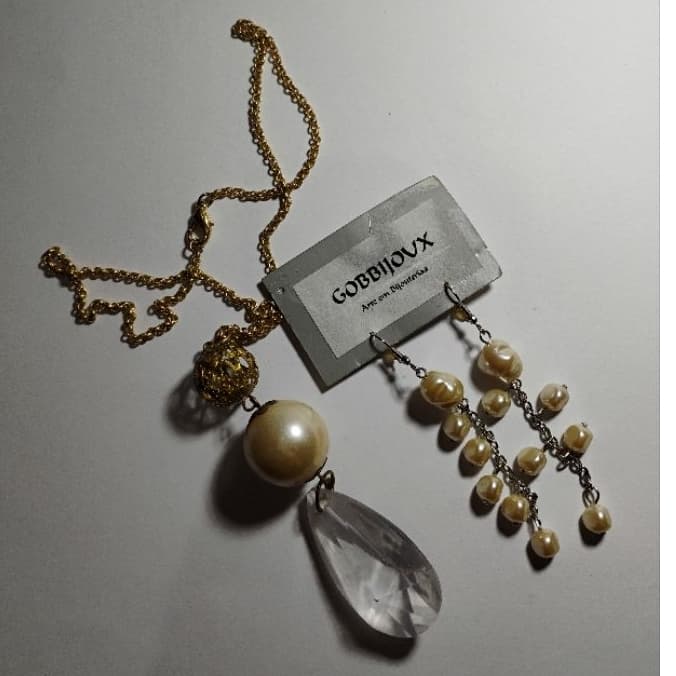 Kit com colar e brinco de pérola