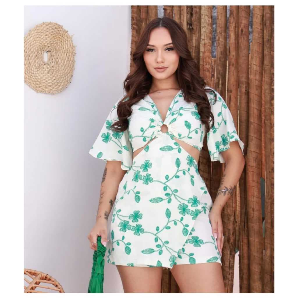 Macaquinho Short Saia Feminino – Estilo e Conforto em um Só Look