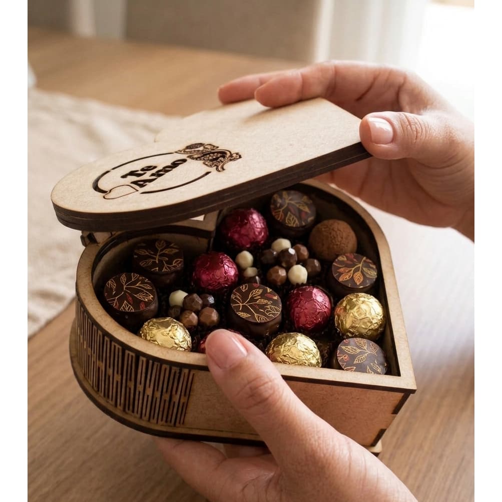 Caixa Coração Personalizada MDF "Te Amo" – Presente Dia dos Namorados e Aniversário (17,5x16,5x5cm)