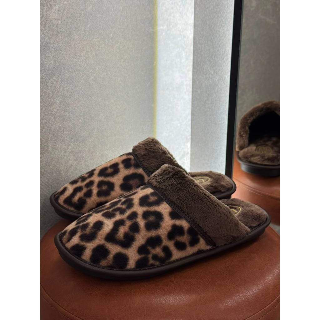 PANTUFA FEMININA ONÇA ANIMAL PRINT LEFFA CHINELO DE PANO ANTIDERRAPANTE INVERNO