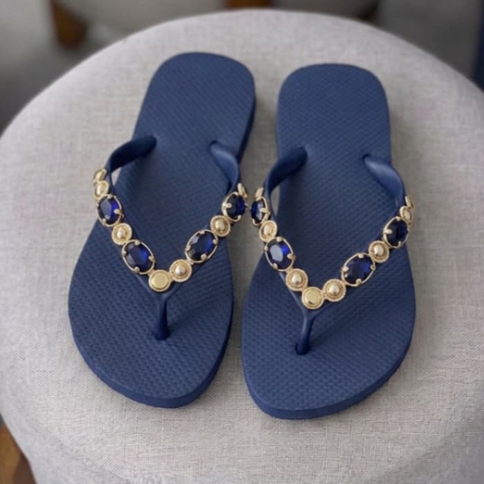 chinelos sandálias havaianas originais customizadas e decoradas com pedrarias em diversas cores #MASTEROUTLETT!!
