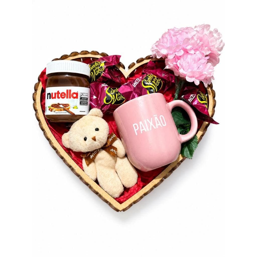 KIT AMOR PERFEITO - CESTA ROMÂNTICA COM CANECA CHOCOLATES E NUTELLA