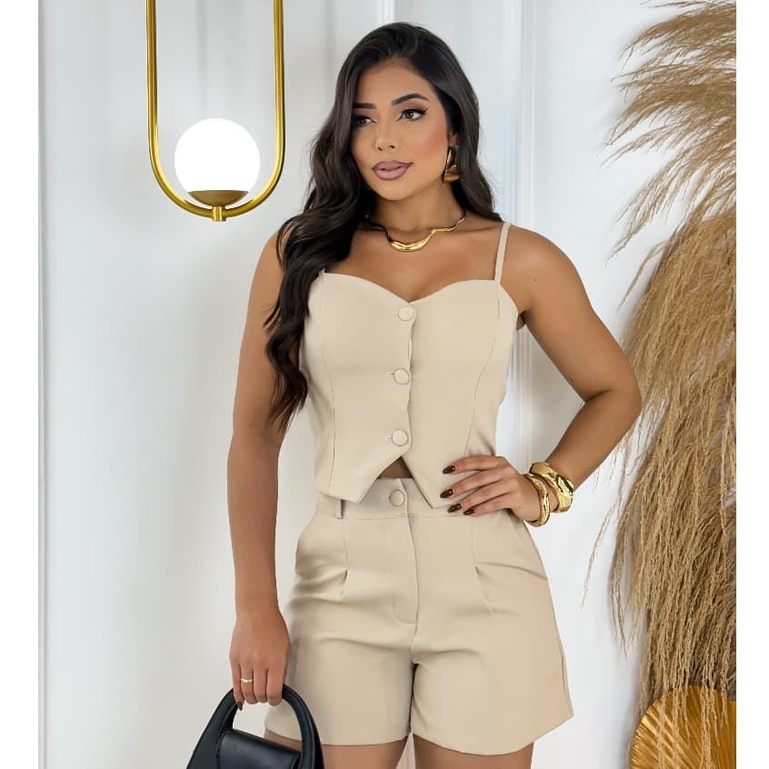 Conjunto Feminino Alfaiataria Blusa de Alcinha com Botões + Short Cós Alto Look Elegante