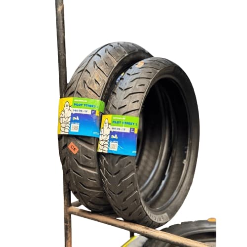 Par Pneu Michelin 140/70-17 + 110/70-17 Pilot Street 2 fazer CB 300 twister