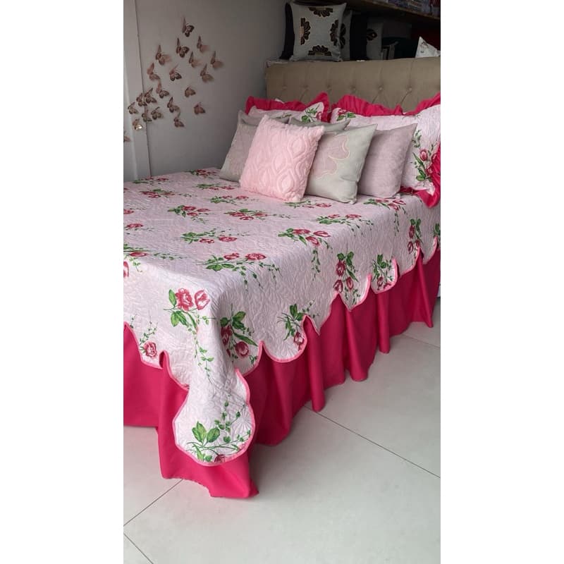Colcha Queen Floral Luxo 3 Peças Cobre Leito Babado Elegante