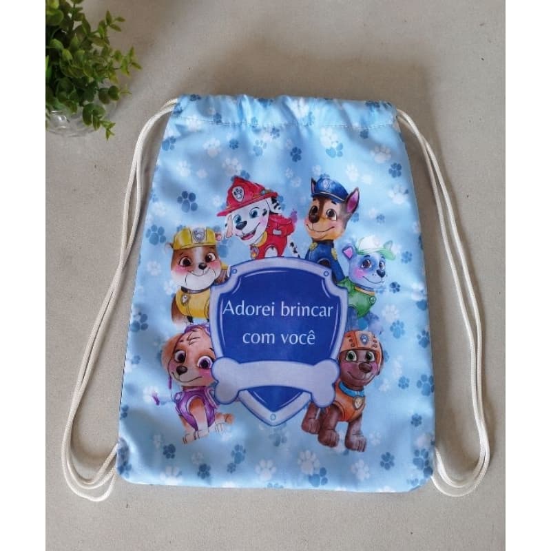 Mochila/Bolsinha de tecido personalizadas Em Qualquer Tema Colocamos Nomes , Frase , Idade , Mensagem