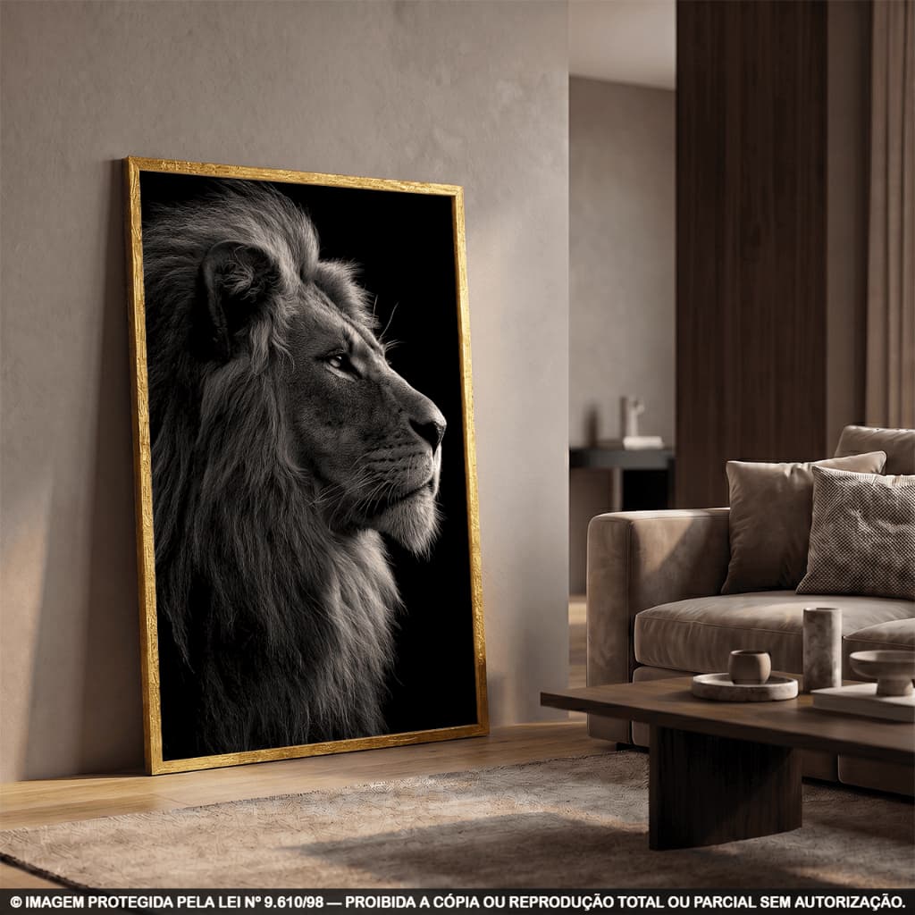 Quadro Decorativo Leão Preto e Branco Perfil Premium Moldura Dourada com Acrílico