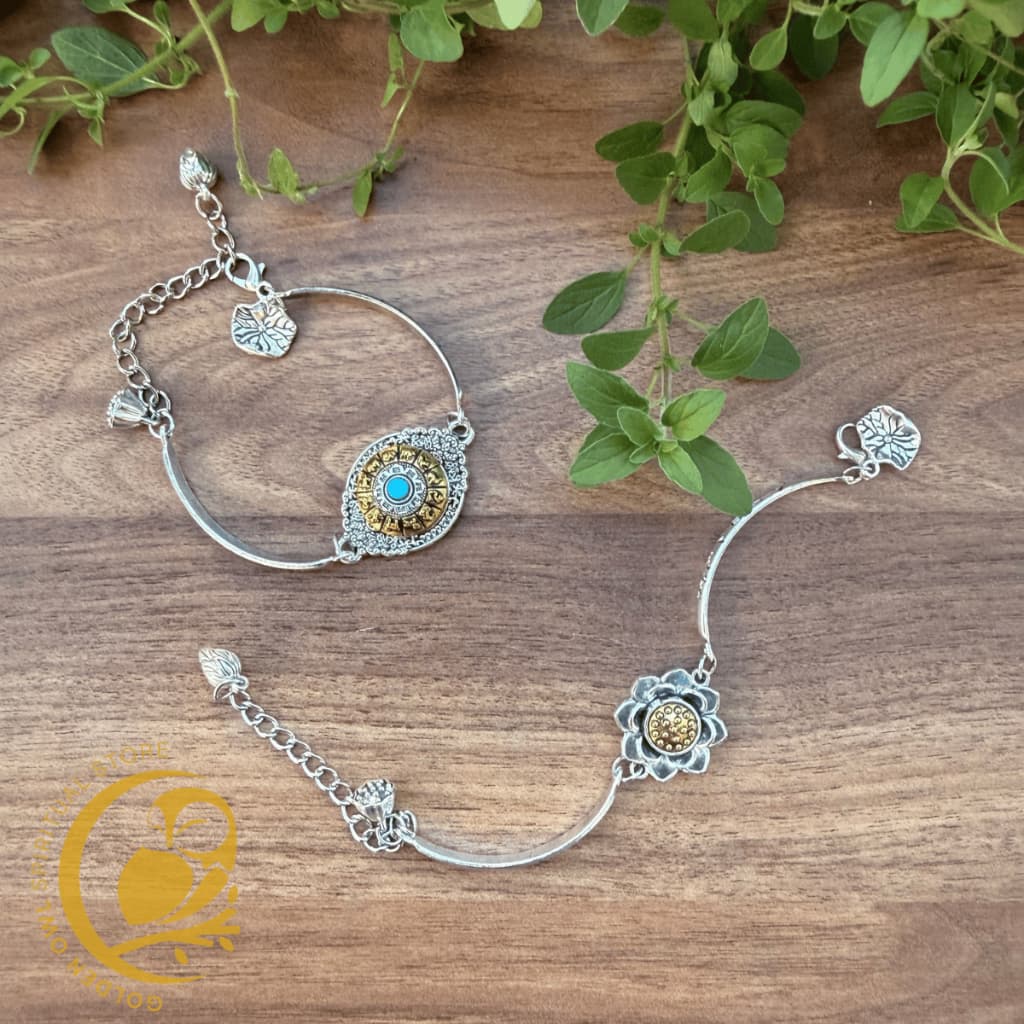 Pulseira Prata Metal Flor de Lótus Ajustável