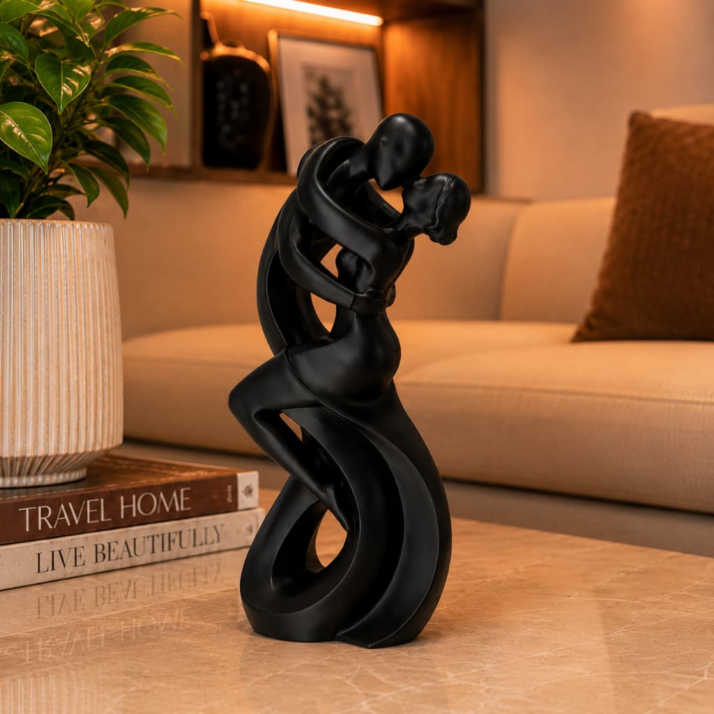 Escultura Decorativa Casal Abraçado - Sala Aparador Estante Escritório e Decoração Arte Moderna