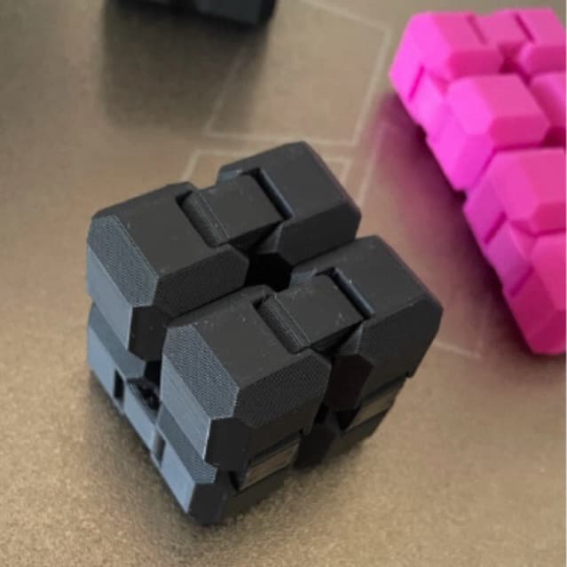 Cubo Infinito Fidget Toy Brinquedo Anti Estresse Cubo Mágico Sensorial