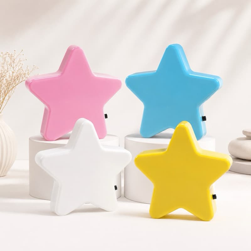 Abajur LED Infantil Estrela Tomada Bivolt Quarto Criança Noturno